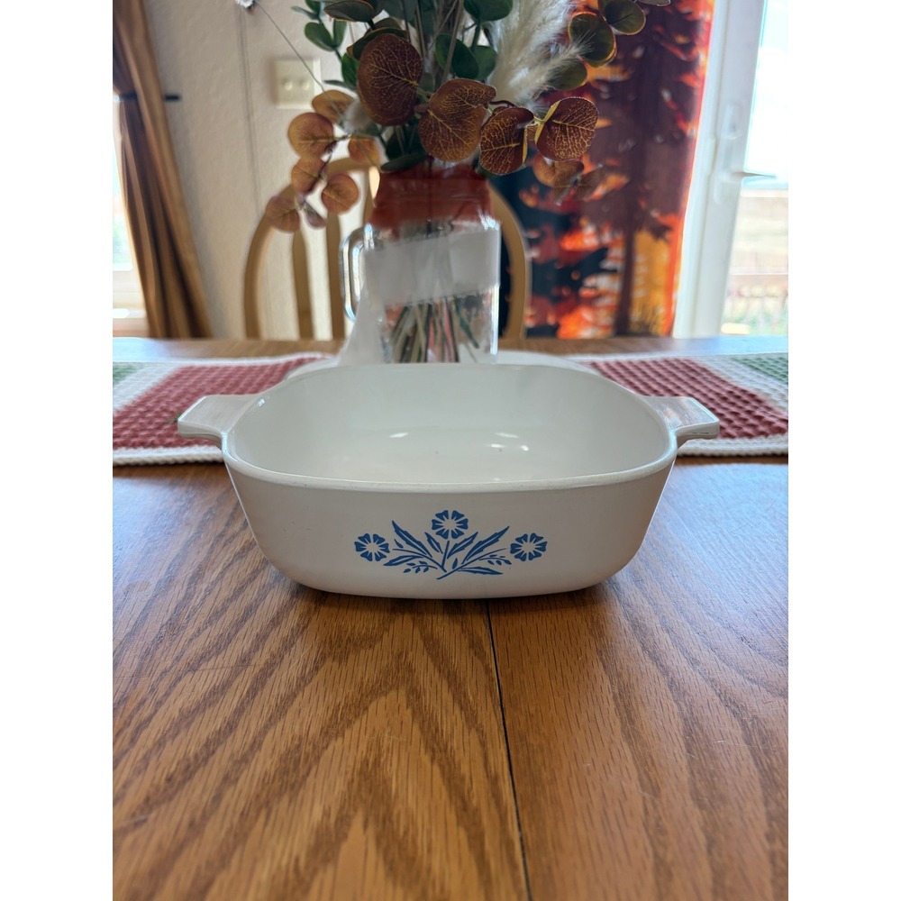Corning Ware Blue Cornflower 1 Qt Square Casserole Dish P-1-B Vintage USA